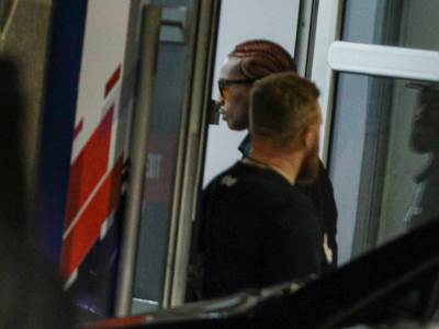  Asap Rocky stigao u Arenu, sve je spremno za spektakl: Došao u pratnji 3 kombija, od Rijane ni glasa 