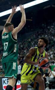  Panatinaikos gazi Evroligom, razbio i Fener: Samo jedan tim može da prati "zelene" 