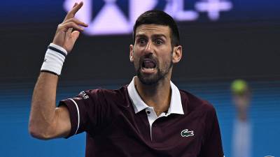  NOVAK ODMAH ELIMINISAN U ŠANGAJU! Đoković se mučio na terenu posle osvojene titule, Poljak mu održao 