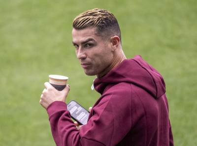  Kristijano Ronaldo: "Ja sam najveći fudbaler ikada i tačka" 