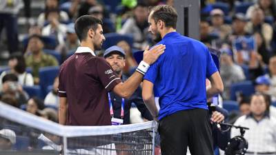  Medvedev: "Da li bi Novak trebalo da dobije specijalnu pozivnicu za Torino? Ne" 