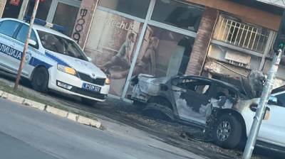  Zapaljena tri vozila u Novom Sadu 