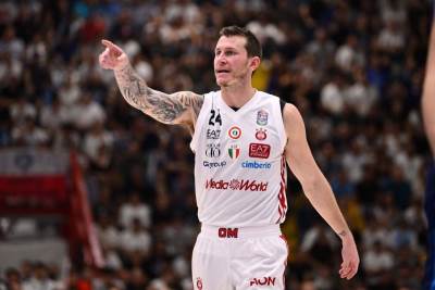  Milano pobijedio u trci za paklenog šutera 